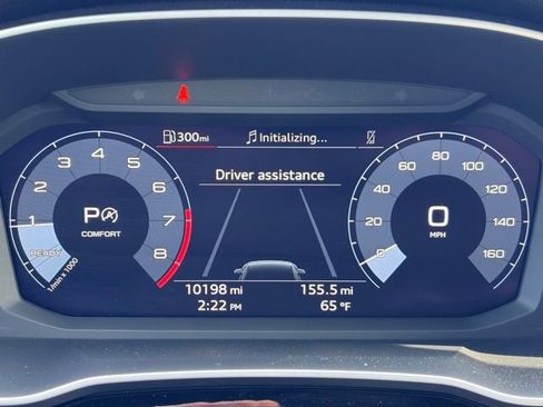 Used 2025 Audi Q3 2.0T Premium w/ Convenience Package image 8