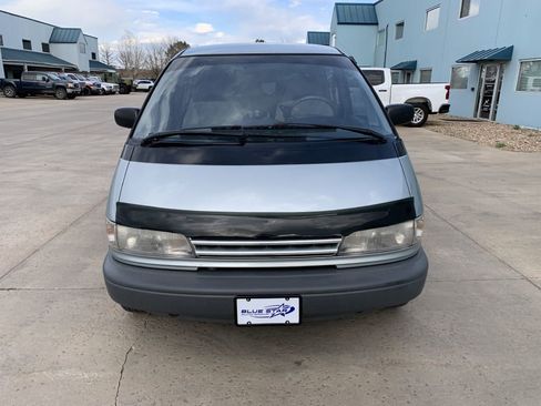 Used 1992 Toyota Previa Deluxe image 8