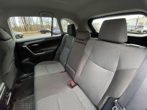 Used 2024 Toyota RAV4 XLE image 30