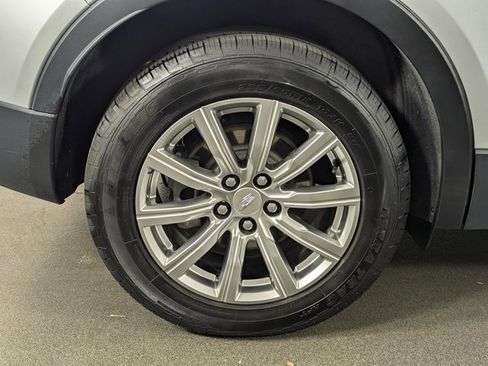 Used 2020 Cadillac XT4 Premium Luxury image 13