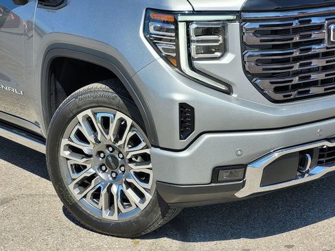 New 2026 GMC Sierra 1500 Denali Ultimate image 6