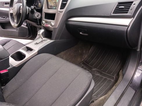 Used 2012 Subaru Outback 2.5i image 28
