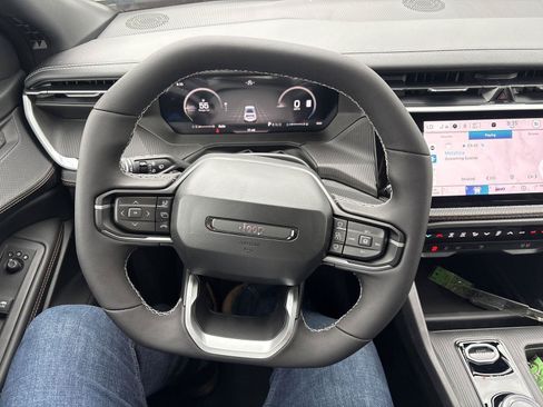 New 2026 Jeep Cherokee Overland AWD/4WD image 17