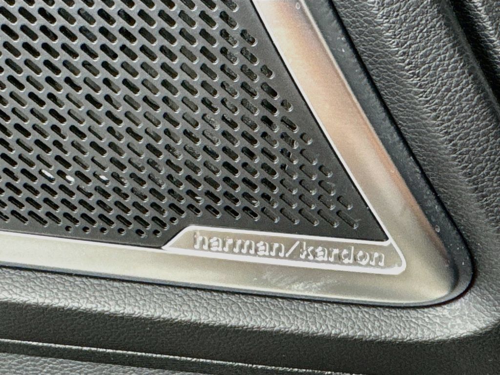 Used 2022 Kia Telluride SX w/ Nightfall Edition Package AWD/4WD image 19