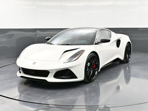 New 2026 Lotus Emira SE RWD image 6