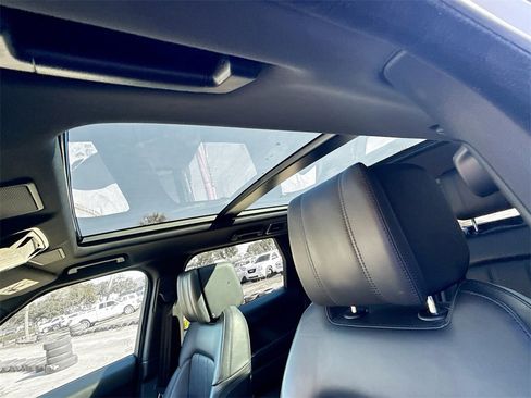 Used 2022 Land Rover Range Rover Sport HSE Silver Edition image 24