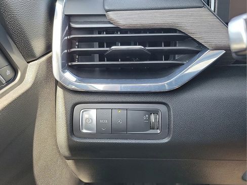 Used 2025 GMC Acadia Denali w/ LPO, Floor Liner Package image 15