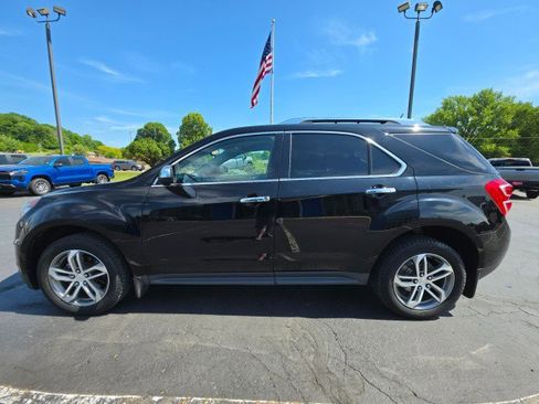 Used 2017 Chevrolet Equinox Premier w/ Enhanced Convenience Package AWD/4WD image 2