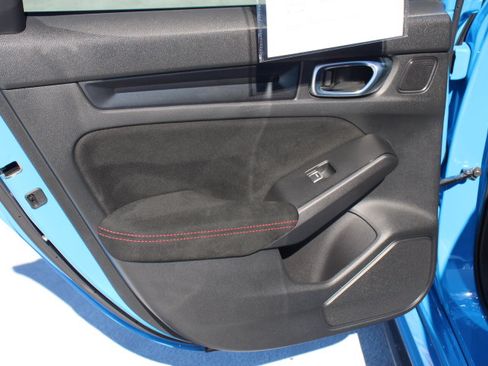 Used 2023 Honda Civic Type R image 12