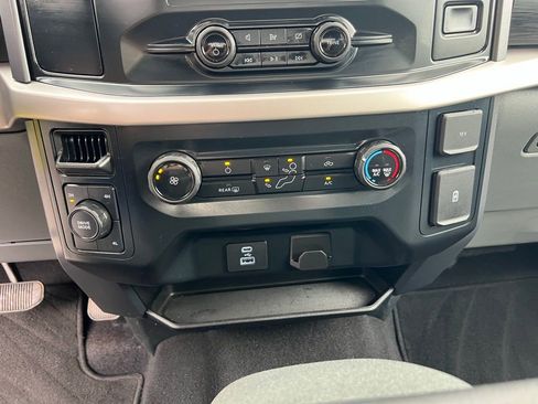 Used 2023 Ford F150 XLT image 30