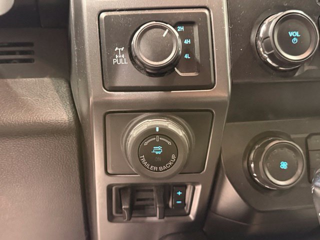 Used 2019 Ford F150 XLT w/ Equipment Group 302A Luxury AWD/4WD image 17