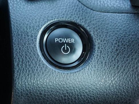 Used 2025 Toyota Camry SE FWD image 24