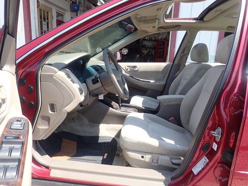 Used 2002 Honda Accord SE image 8