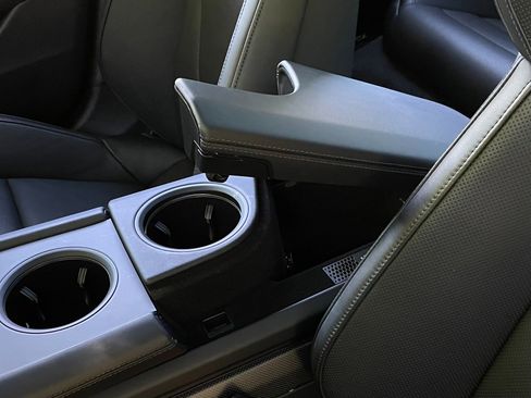 Used 2024 Porsche Taycan GTS w/ Premium Package (P6U) image 27