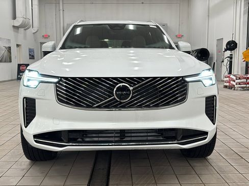 New 2026 Volvo XC90 T8 Plus w/ Protection Package Premier image 10