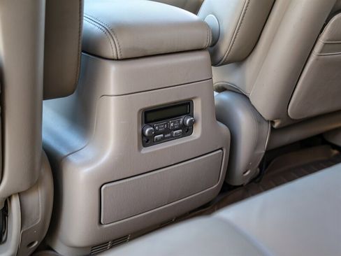 Used 2003 Lexus LX 470 image 27