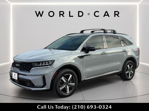 Used 2023 Kia Sorento EX w/ Panoramic Sunroof Package image 7