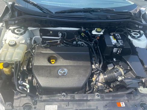 Used 2013 MAZDA MAZDA3 i SV w/ Convenience Pkg FWD image 16