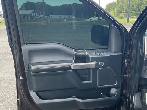 Used 2020 Ford F150 Platinum w/ Equipment Group 701A Luxury AWD/4WD image 19