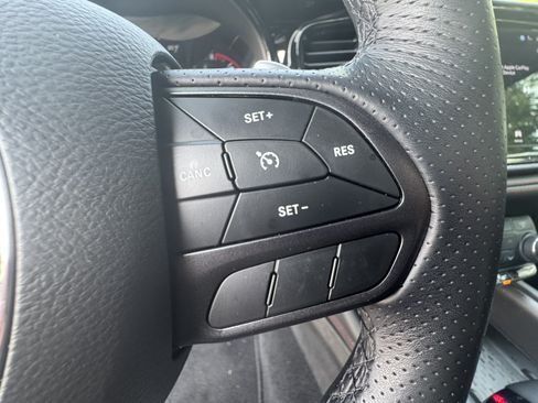 Used 2025 Dodge Durango R/T w/ Blacktop Package AWD/4WD image 35