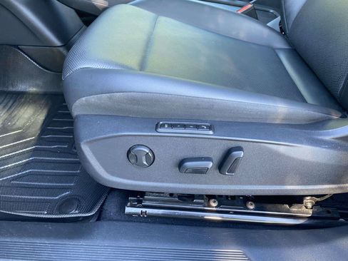 Used 2021 Volkswagen ID.4 Pro S AWD/4WD image 10