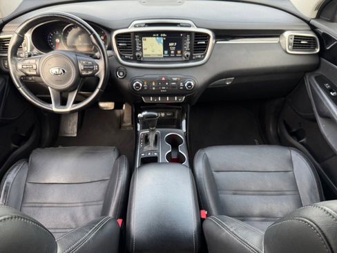 Used 2016 Kia Sorento SX image 15