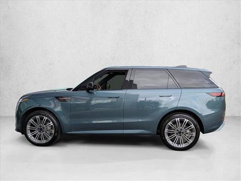 New 2026 Land Rover Range Rover Sport Dynamic SE AWD/4WD image 5