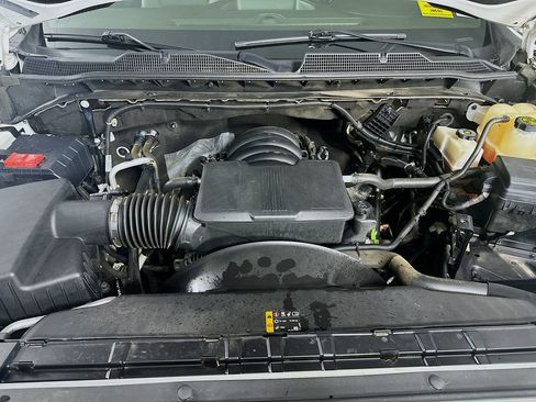 Used 2022 Chevrolet Silverado 2500 LTZ image 32