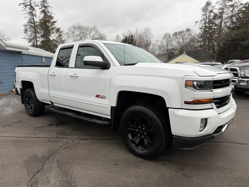Used 2019 Chevrolet Silverado 1500 LT w/ All Star Edition image 9