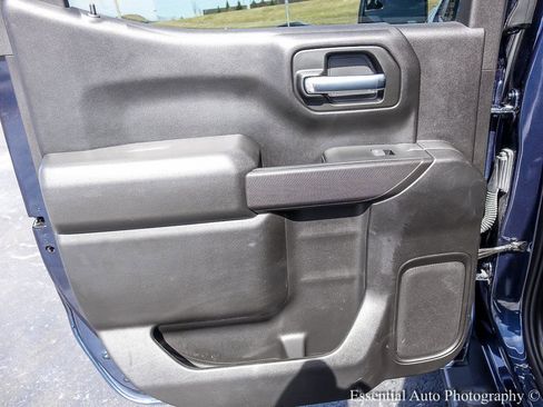 Certified 2022 Chevrolet Silverado 1500 Custom image 25