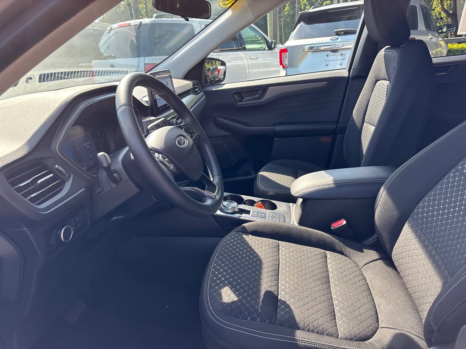Used 2023 Ford Escape Active AWD/4WD image 24