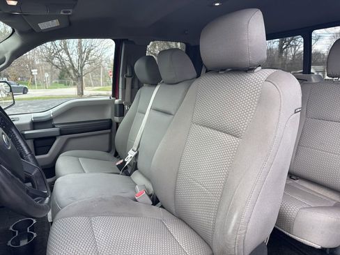 Used 2017 Ford F150 XLT w/ Equipment Group 302A Luxury image 13