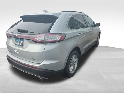 Used 2018 Ford Edge SEL w/ Equipment Group 201A AWD/4WD image 4