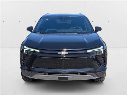 New 2025 Chevrolet Blazer EV LT image 2