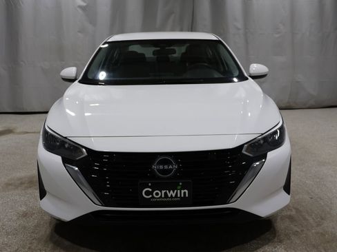 Used 2024 Nissan Sentra S image 8