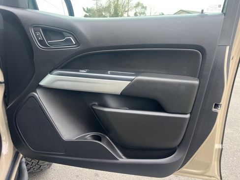 Used 2021 Chevrolet Colorado ZR2 image 30