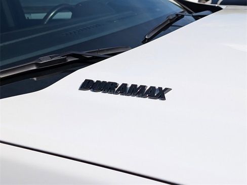 Used 2023 Chevrolet Silverado 1500 LT w/ Leather Package image 25