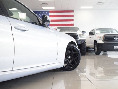 Used 2022 Alfa Romeo Giulia Ti RWD image 19
