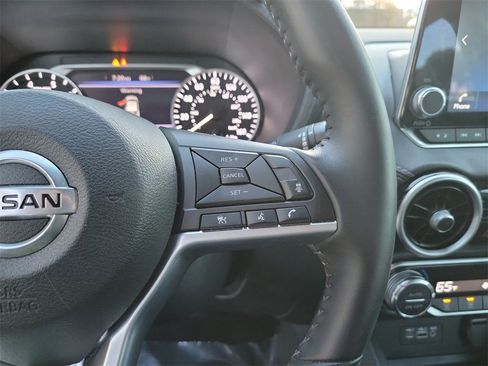 Used 2021 Nissan Sentra SV image 19