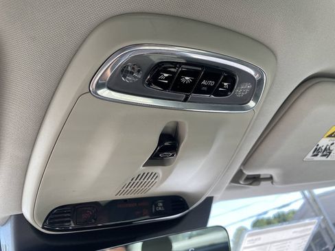 Used 2018 Volvo S90 T6 Inscription w/ Convenience Package AWD/4WD image 23