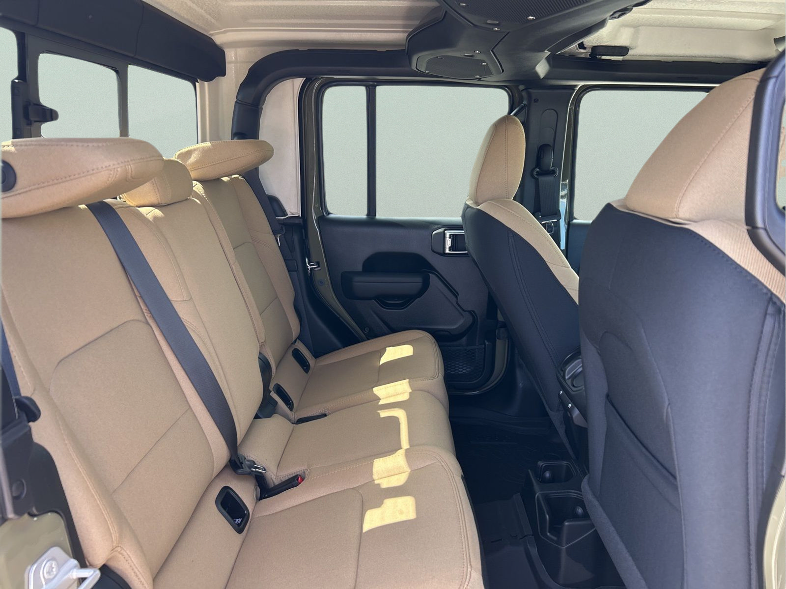 New 2026 Jeep Gladiator Willys AWD/4WD image 13