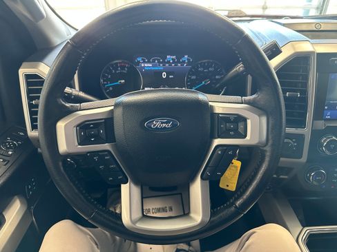 Used 2020 Ford F250 Lariat w/ Lariat Value Package AWD/4WD image 21