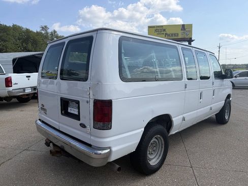 Used 2012 Ford E-350 and Econoline 350 XLT RWD image 6