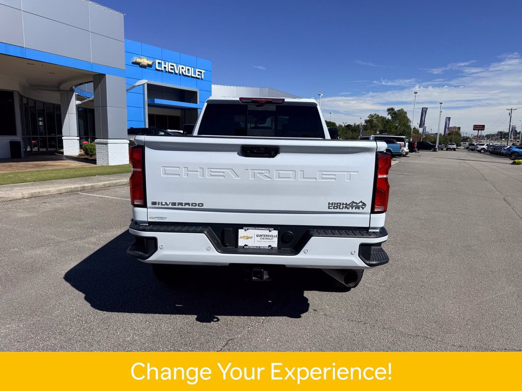 Used 2026 Chevrolet Silverado 2500 High Country w/ High Country Premium Package AWD/4WD image 5