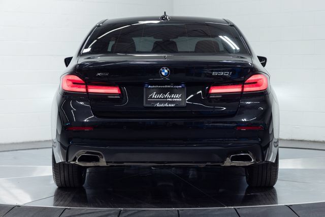 Certified 2022 BMW 530i xDrive w/ Premium Package AWD/4WD image 7