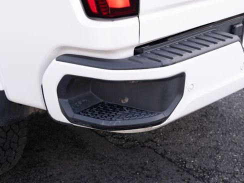 Used 2024 GMC Sierra 2500 Denali Ultimate w/ Max Trailering Package image 35