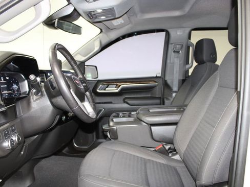 Used 2022 GMC Sierra 1500 SLE AWD/4WD image 21
