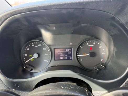Used 2021 Mercedes-Benz Metris image 25