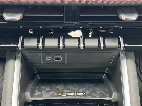 New 2026 Chevrolet Colorado Z71 w/ Technology Package image 22