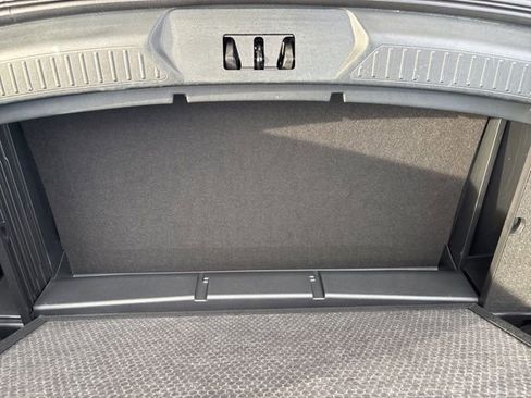 Used 2023 Ford Explorer ST-Line w/ Class IV Trailer Tow Package image 23